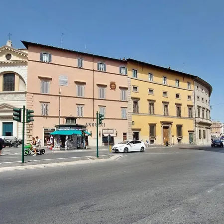 Navona Lägenhet
